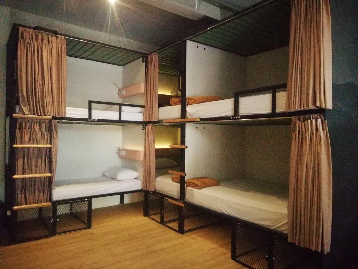 Pinx'S Hostel Jakarta Exterior photo
