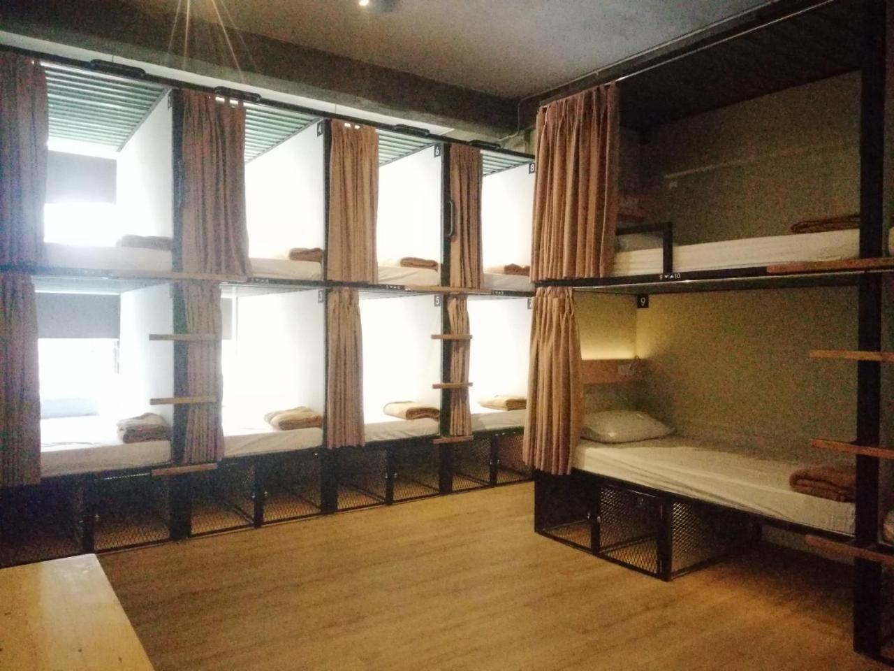 Pinx'S Hostel Jakarta Exterior photo